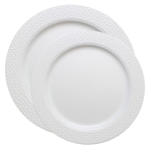 white plastic plates with white hammered design