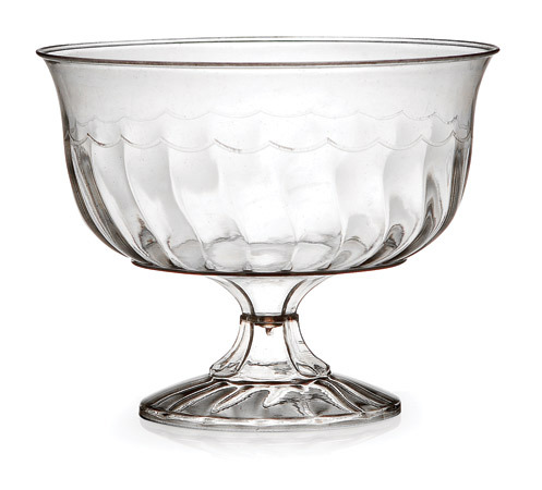 Elegant Plastic 8 oz. Elegant Dessert Cup - 240 Plastic Dessert Cups